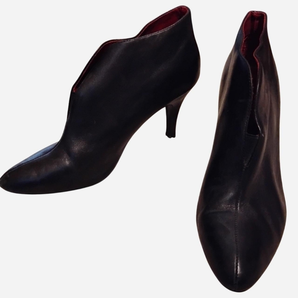 Apt 9 Black Leather Ankle Heeled Boots